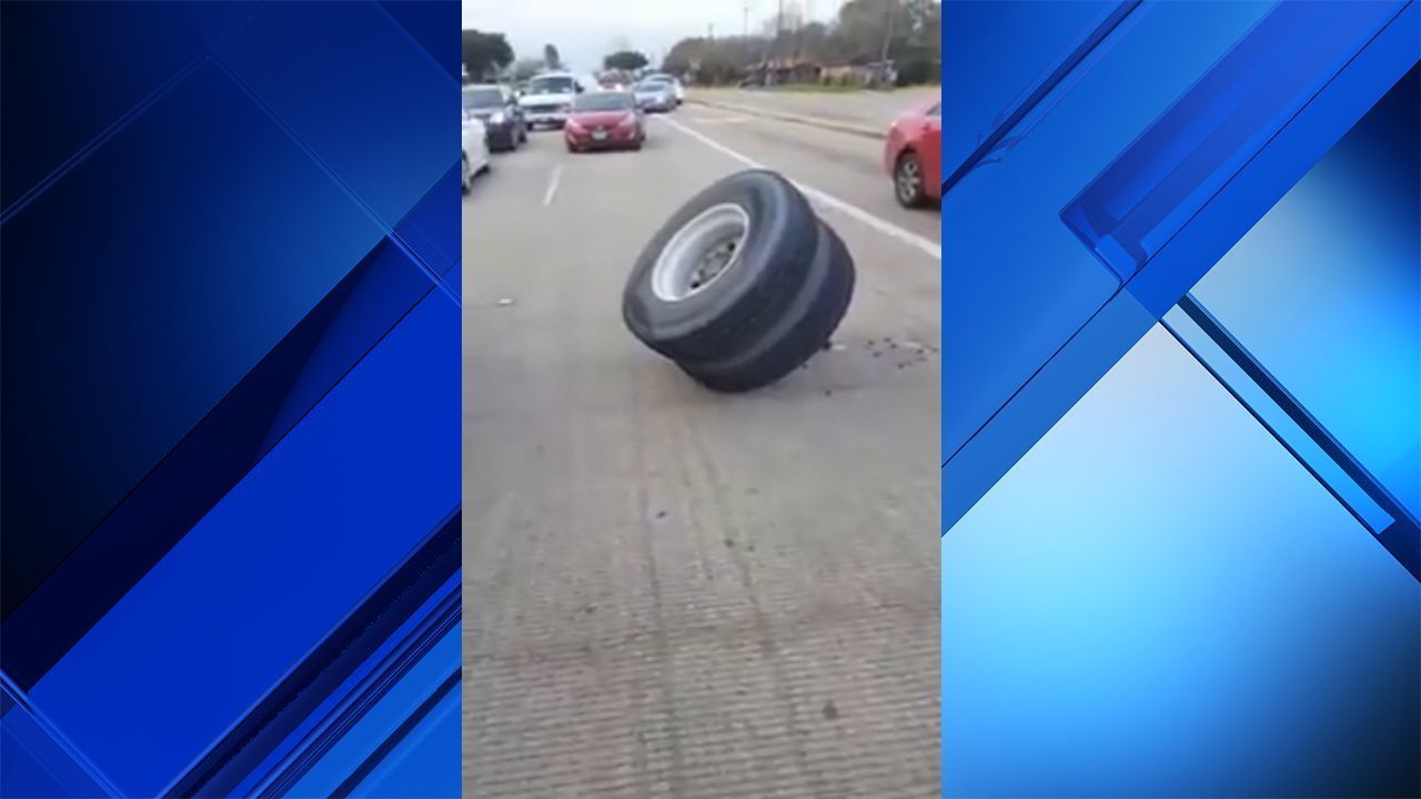 Tire flies off Beltway, damages multiple vehicles below